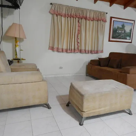Chalet Cabana Los Jardines *