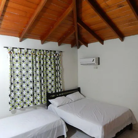 Chalet Cabana Los Jardines *